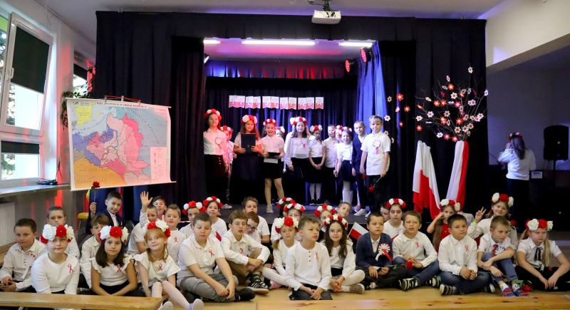 Narodowe Święto Niepodległości klasy 1-3