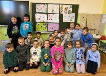 Klasa 2b w obronie zwierząt