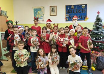 Mikołajki w klasach 2.