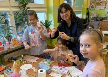 Przygotowania do kiermaszu kl. 2b