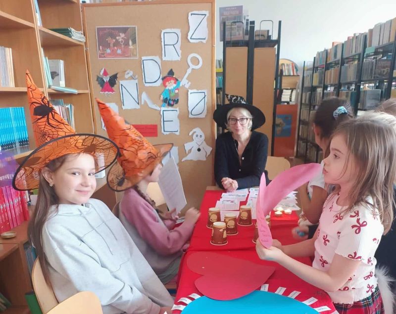 Andrzejki w bibliotece