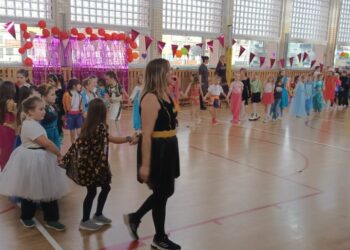 Bal karnawałowy w Jedynce