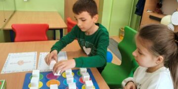 U jak ucho i P jak pamięć